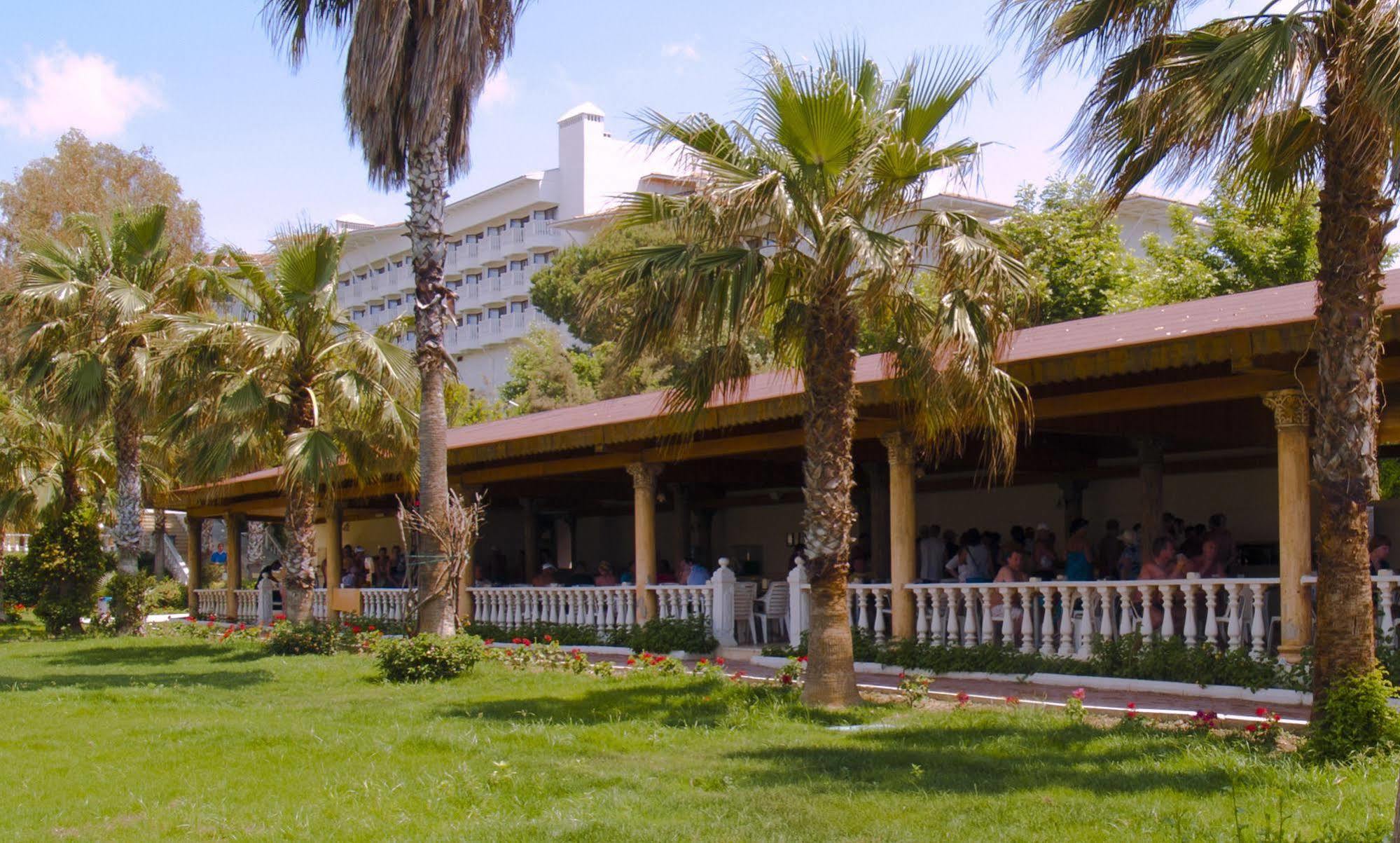 Cesars Side-Ultra All Inclusive Exterior foto