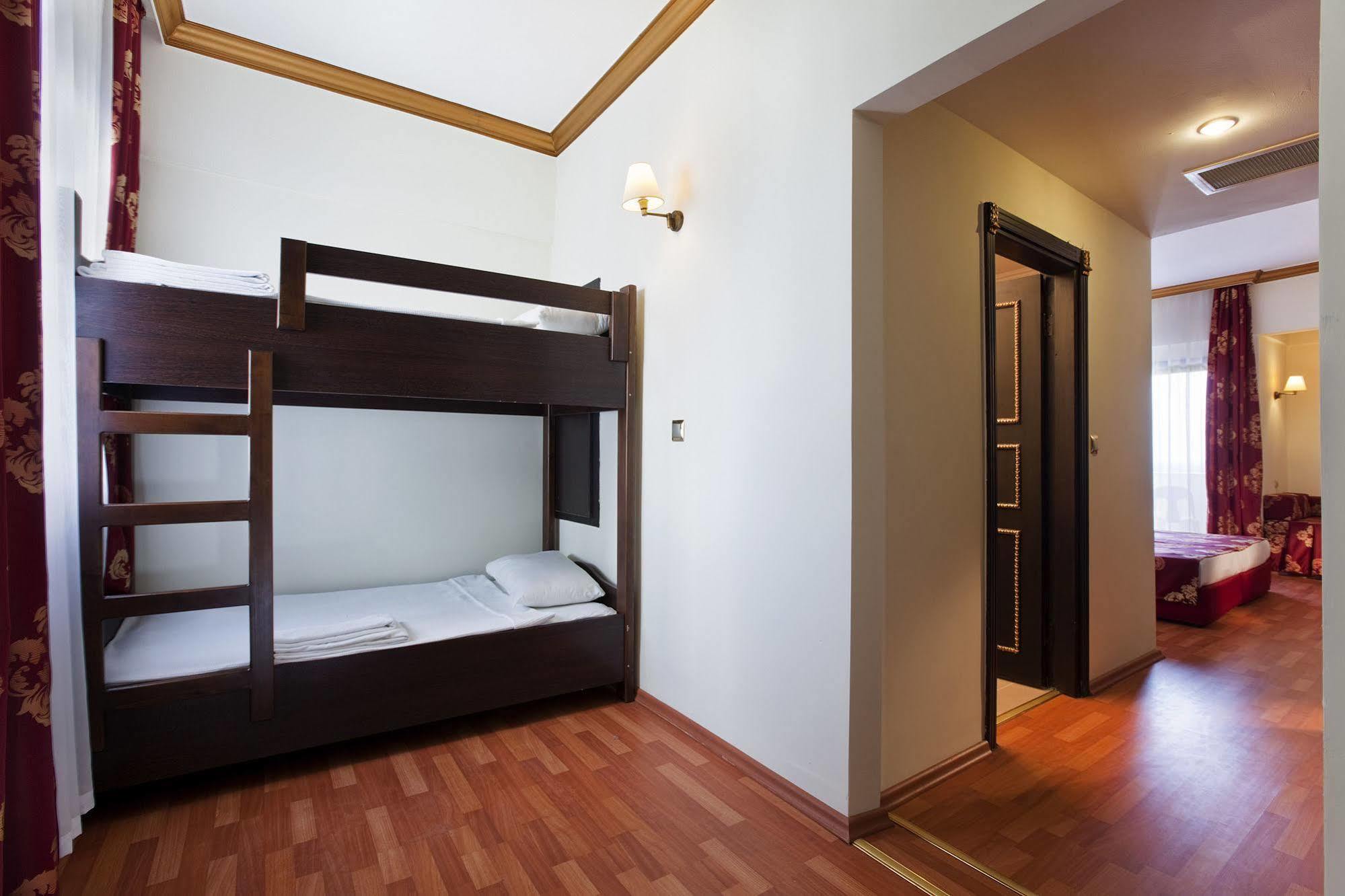 Cesars Side-Ultra All Inclusive Exterior foto