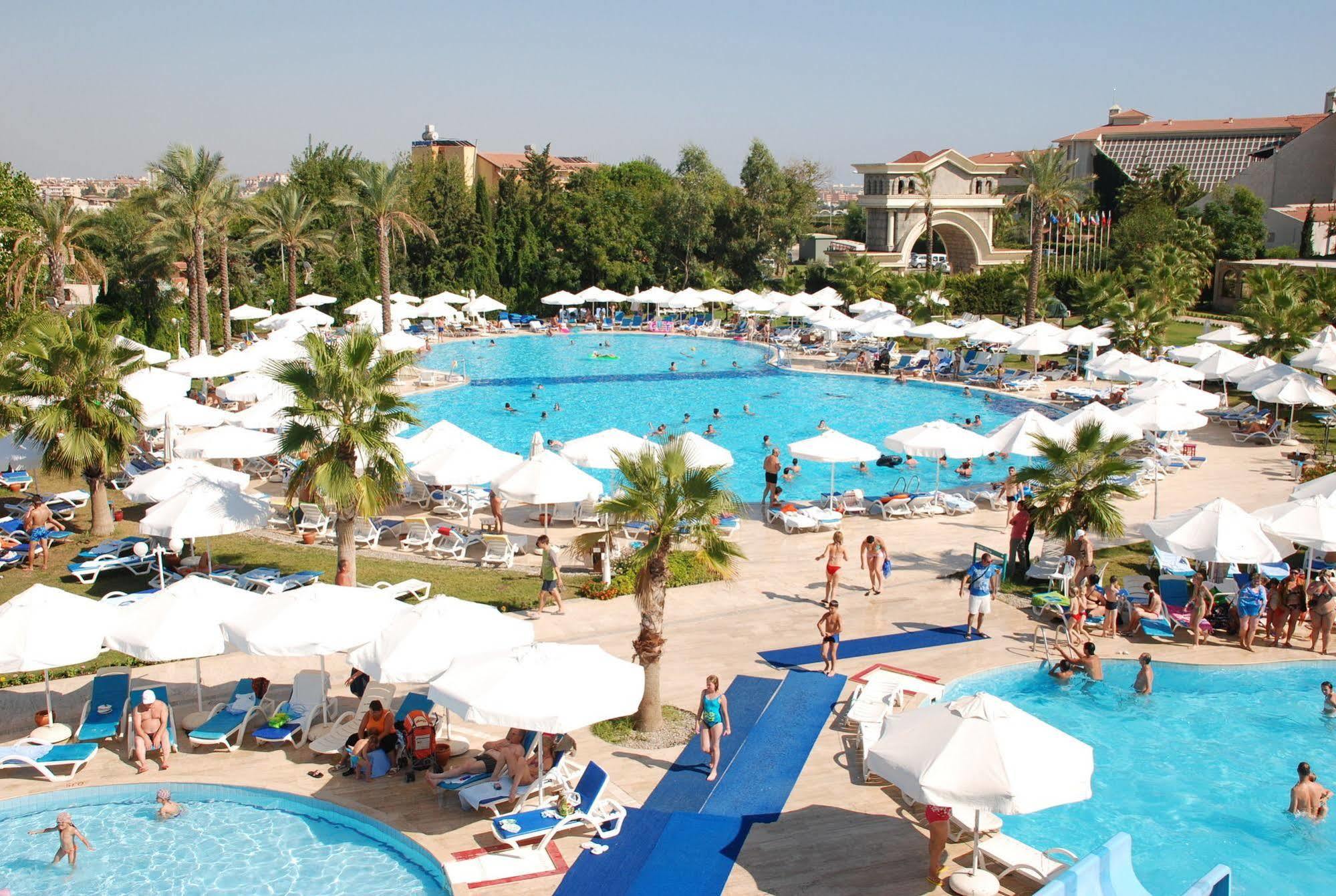 Cesars Side-Ultra All Inclusive Exterior foto