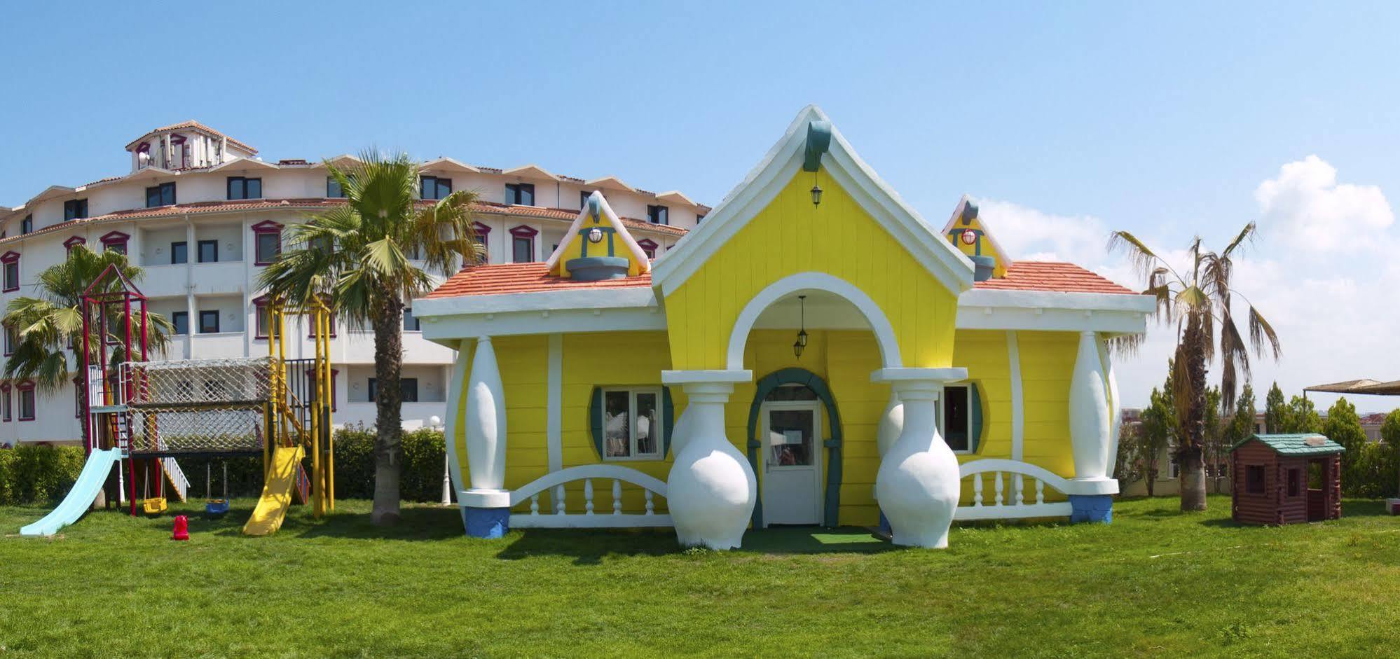 Cesars Side-Ultra All Inclusive Exterior foto